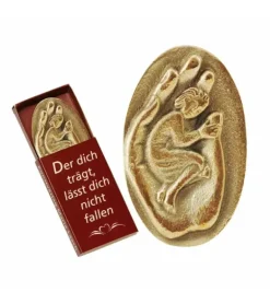 I Guds hånd: Bronze-amulet