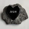 MOR, Sort Glashjerte På Granitsten